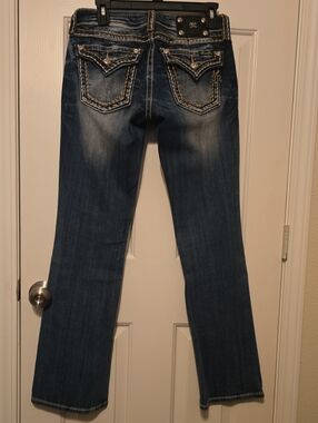 Miss Me Women's Dark Blue Bootcut Jeans with Embroidered Back Pockets Size 28